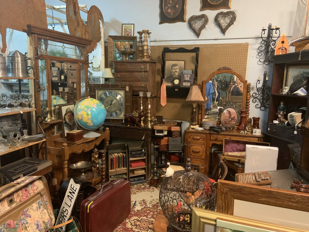 antique furniture fredericksburg