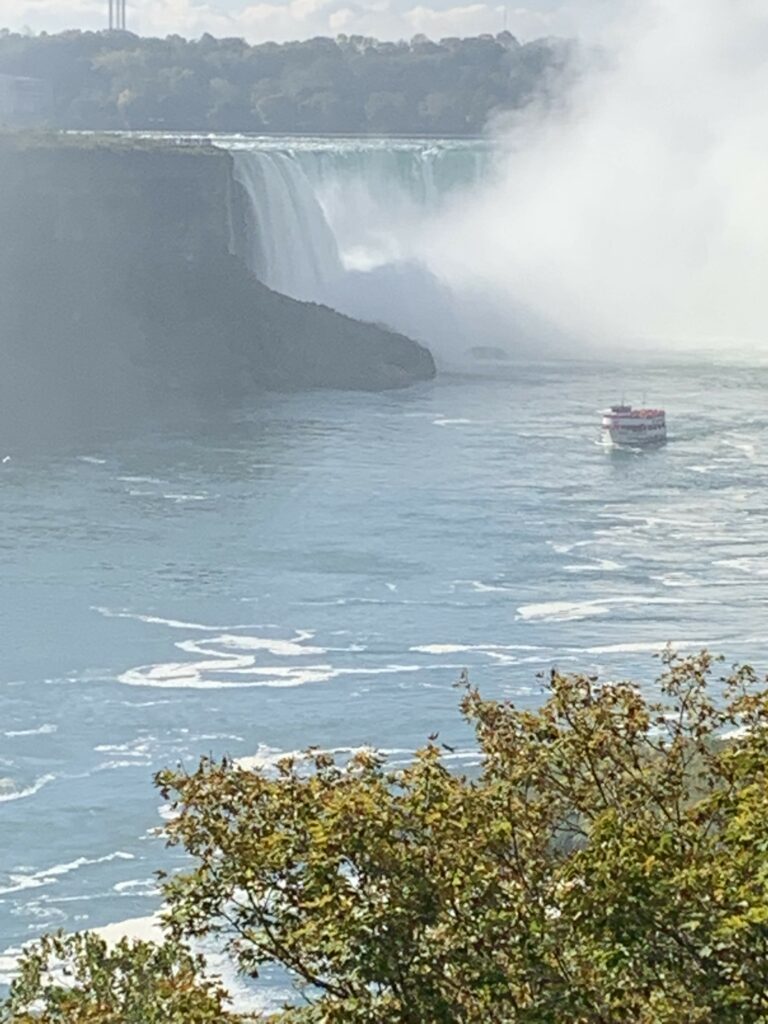 toronto itinerary niagara falls