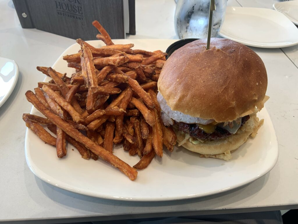 Table Rock House Restaurant Burger 